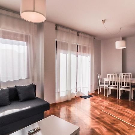 Homenfun Madrid Tetuan Екстериор снимка